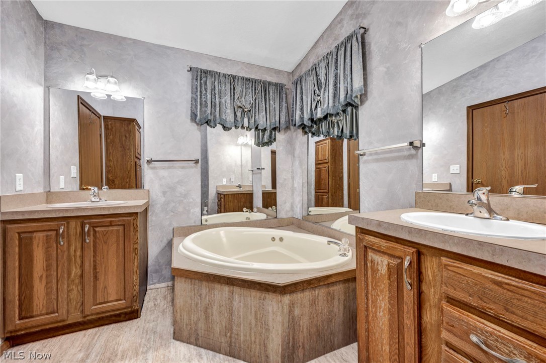 557 Chambers Road Chardon OH 44024