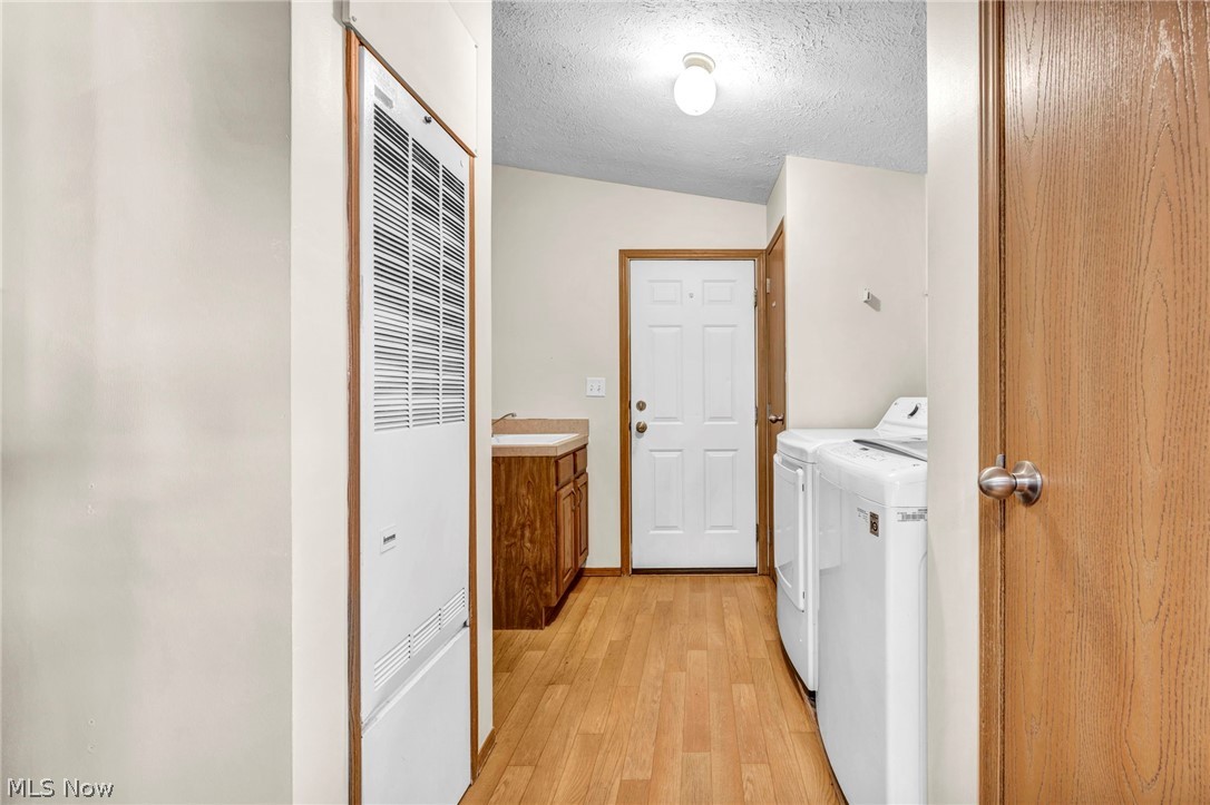 557 Chambers Road Chardon OH 44024