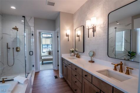 2223 Vivian Way Avon OH 44011