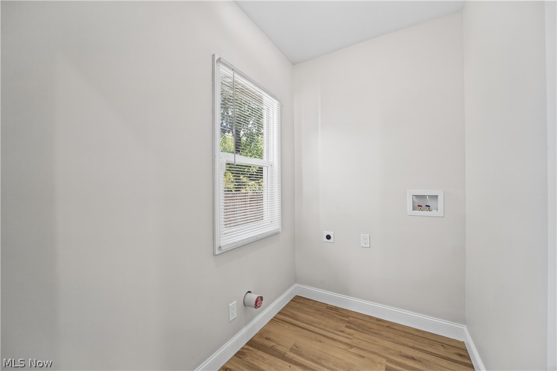 1381 E 110 Street Cleveland OH 44106
