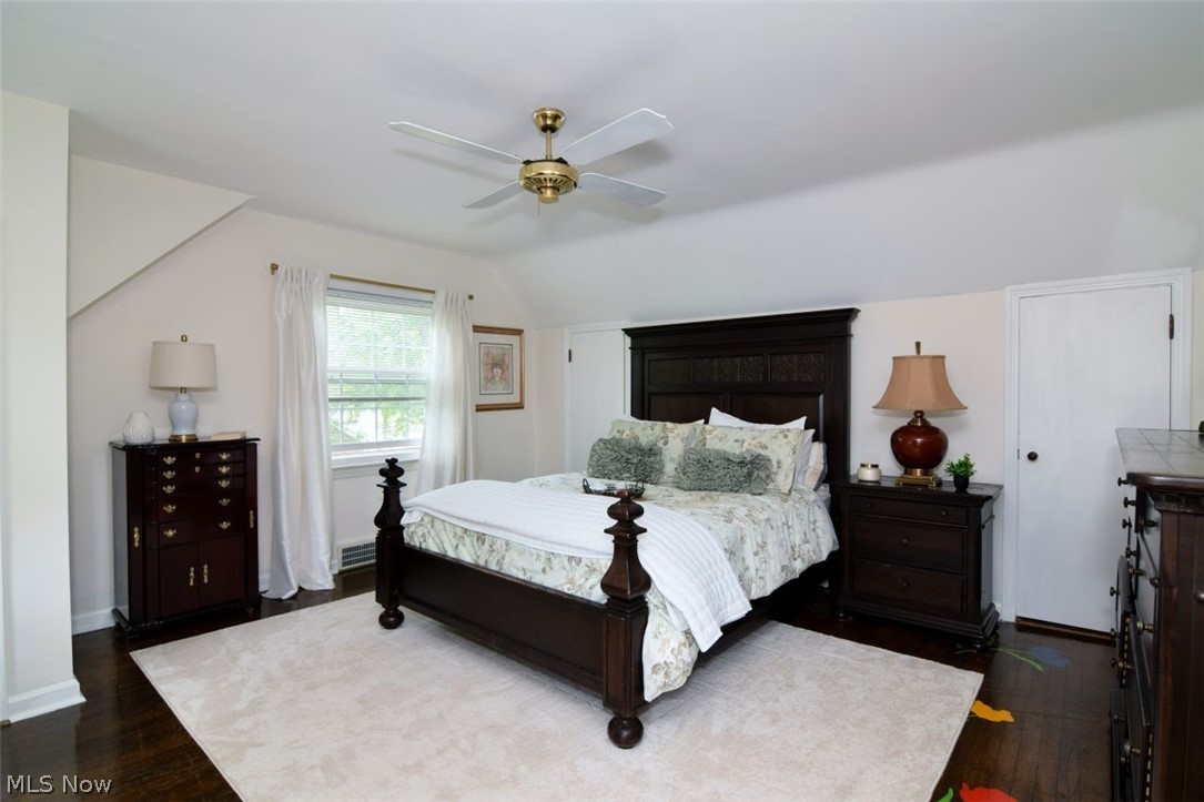 21239 Fairmount Boulevard Shaker Heights OH 44118