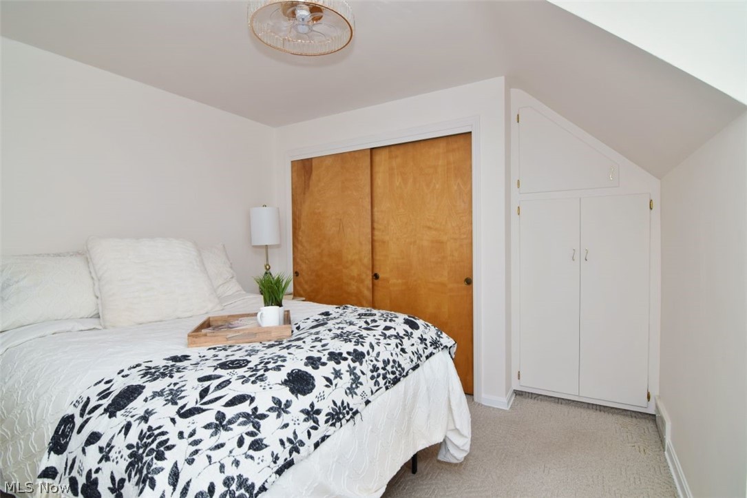 21239 Fairmount Boulevard Shaker Heights OH 44118