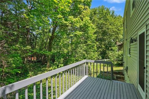 2920 Carters Grove Road Cuyahoga Falls OH 44223