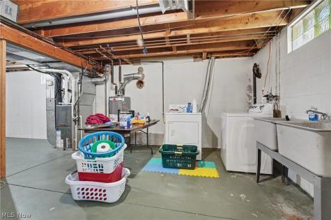 2920 Carters Grove Road Cuyahoga Falls OH 44223