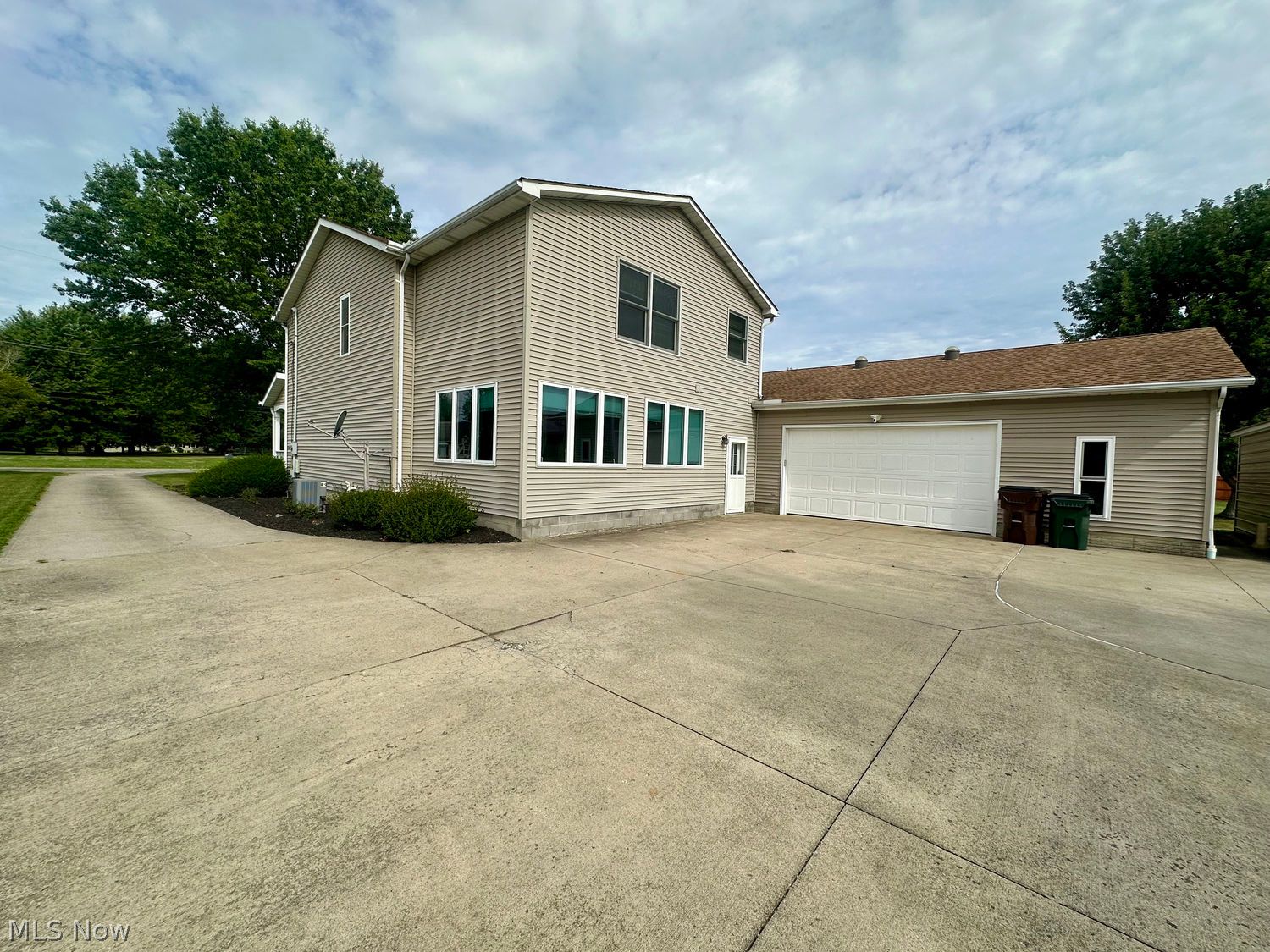 9217 Bechtel Road Elyria OH 44035