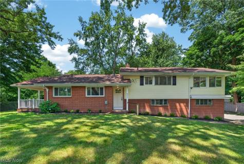 4612 Provens Drive Akron OH 44319