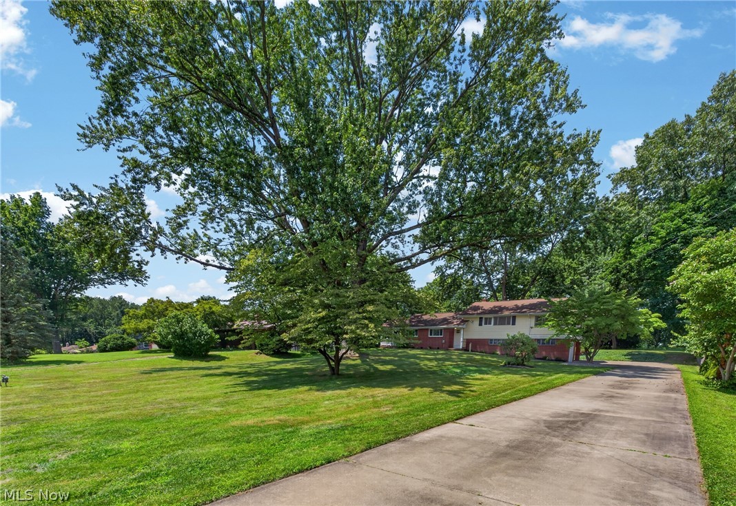 4612 Provens Drive Akron OH 44319