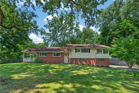 4612 Provens Drive Akron OH 44319