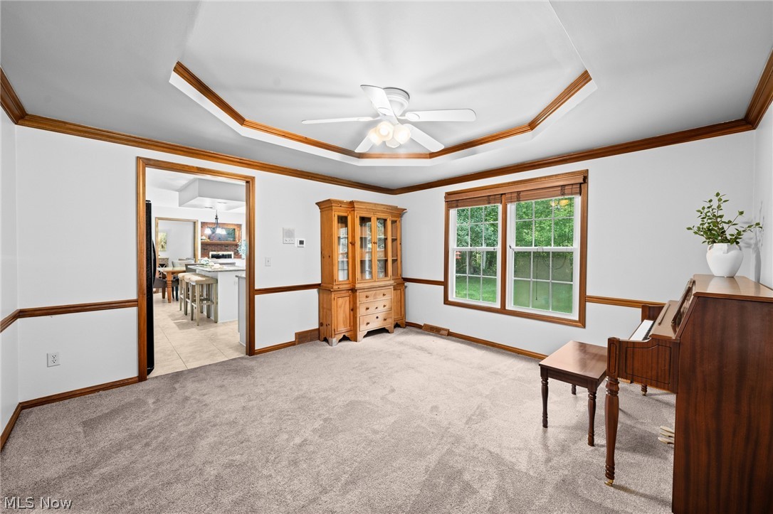 279 Ash Grove Circle Aurora OH 44202