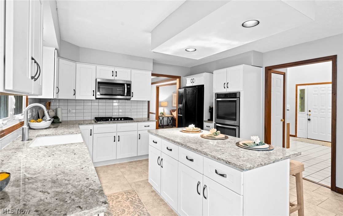 279 Ash Grove Circle Aurora OH 44202