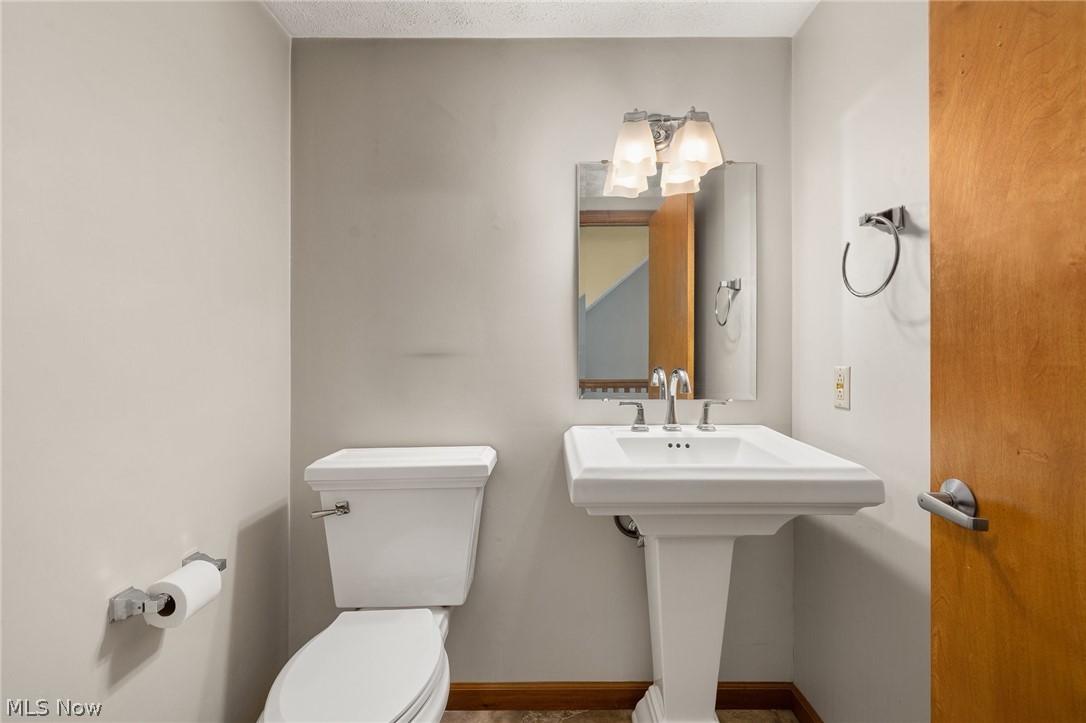 2291 Ridgewood Court Ashland OH 44805
