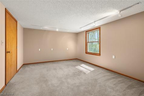 2291 Ridgewood Court Ashland OH 44805