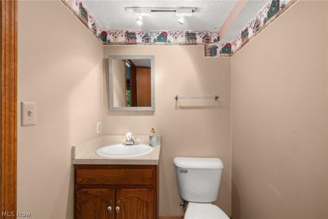 2291 Ridgewood Court Ashland OH 44805