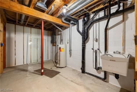 2291 Ridgewood Court Ashland OH 44805