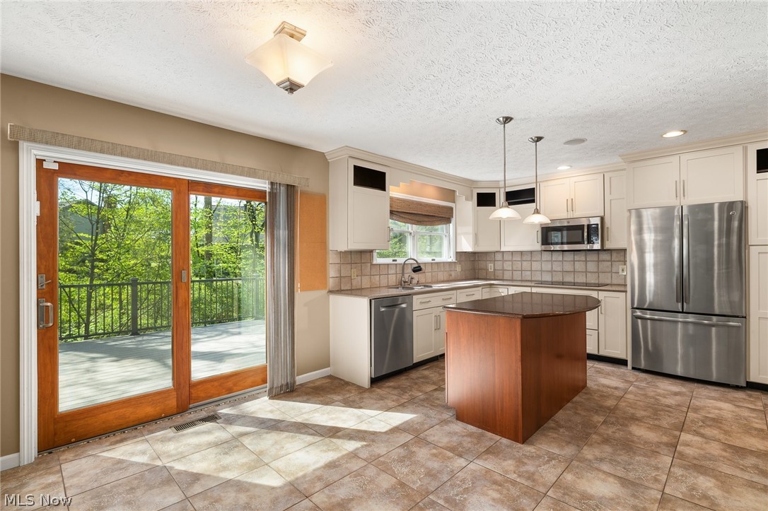 2291 Ridgewood Court Ashland OH 44805