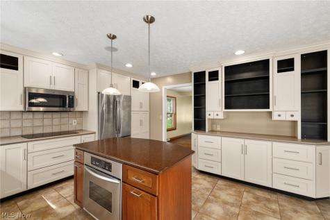 2291 Ridgewood Court Ashland OH 44805