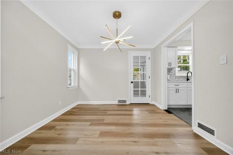 3789 Colony Road South Euclid OH 44118