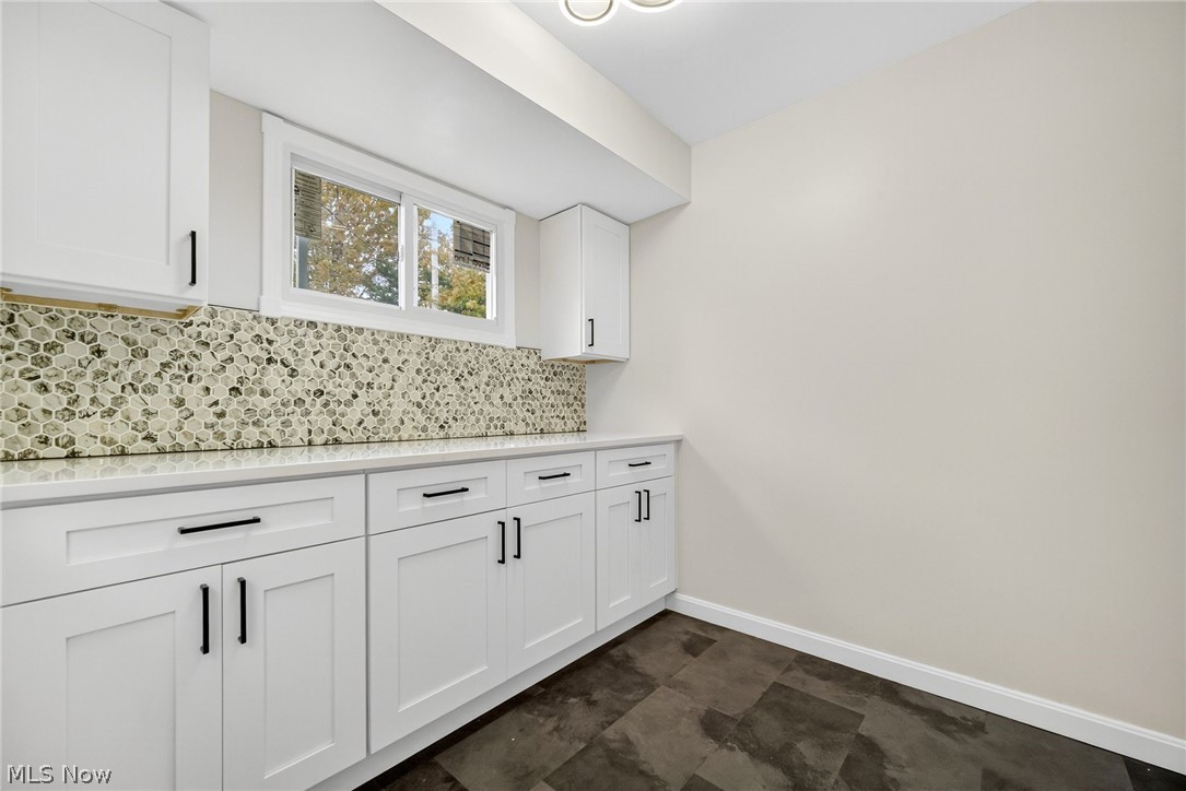 3789 Colony Road South Euclid OH 44118