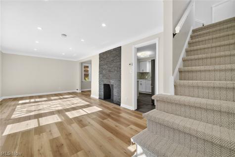 3789 Colony Road South Euclid OH 44118