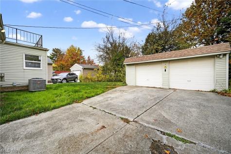 3789 Colony Road South Euclid OH 44118