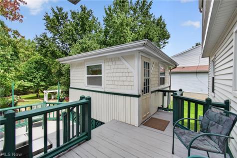 1690 Lares Lane Brunswick OH 44212