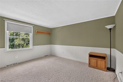 1690 Lares Lane Brunswick OH 44212