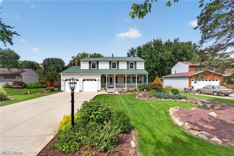 1690 Lares Lane Brunswick OH 44212