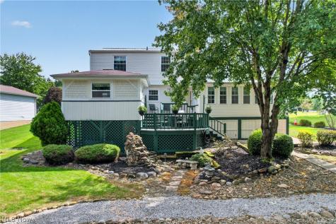 1690 Lares Lane Brunswick OH 44212