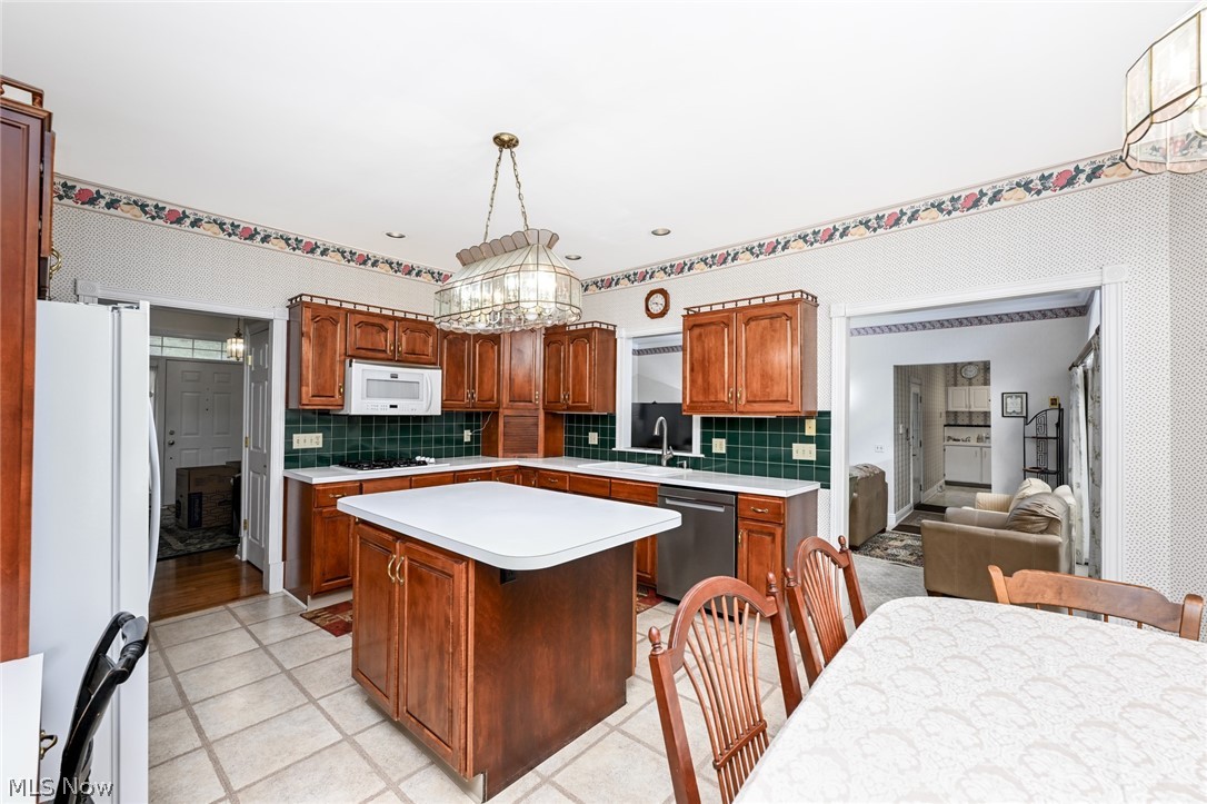 1035 Stratford Place Alliance OH 44601