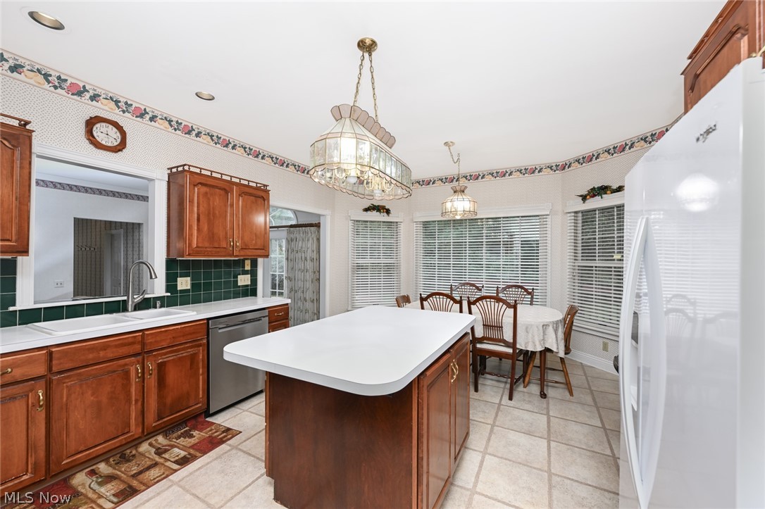 1035 Stratford Place Alliance OH 44601