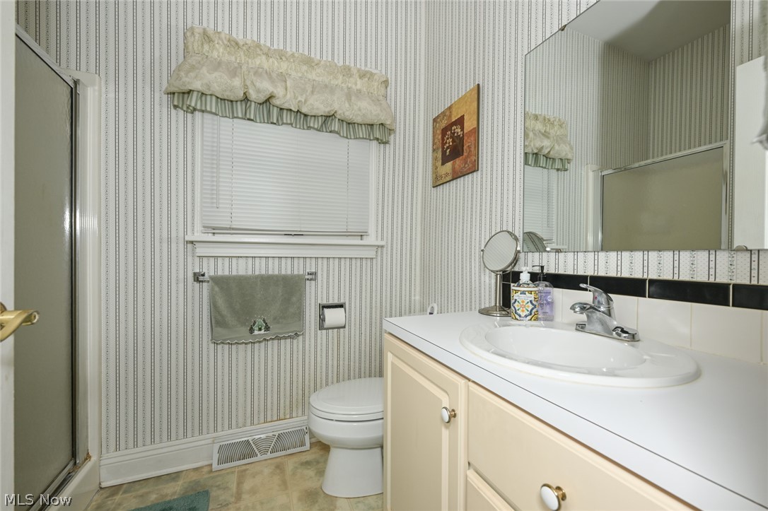 1035 Stratford Place Alliance OH 44601