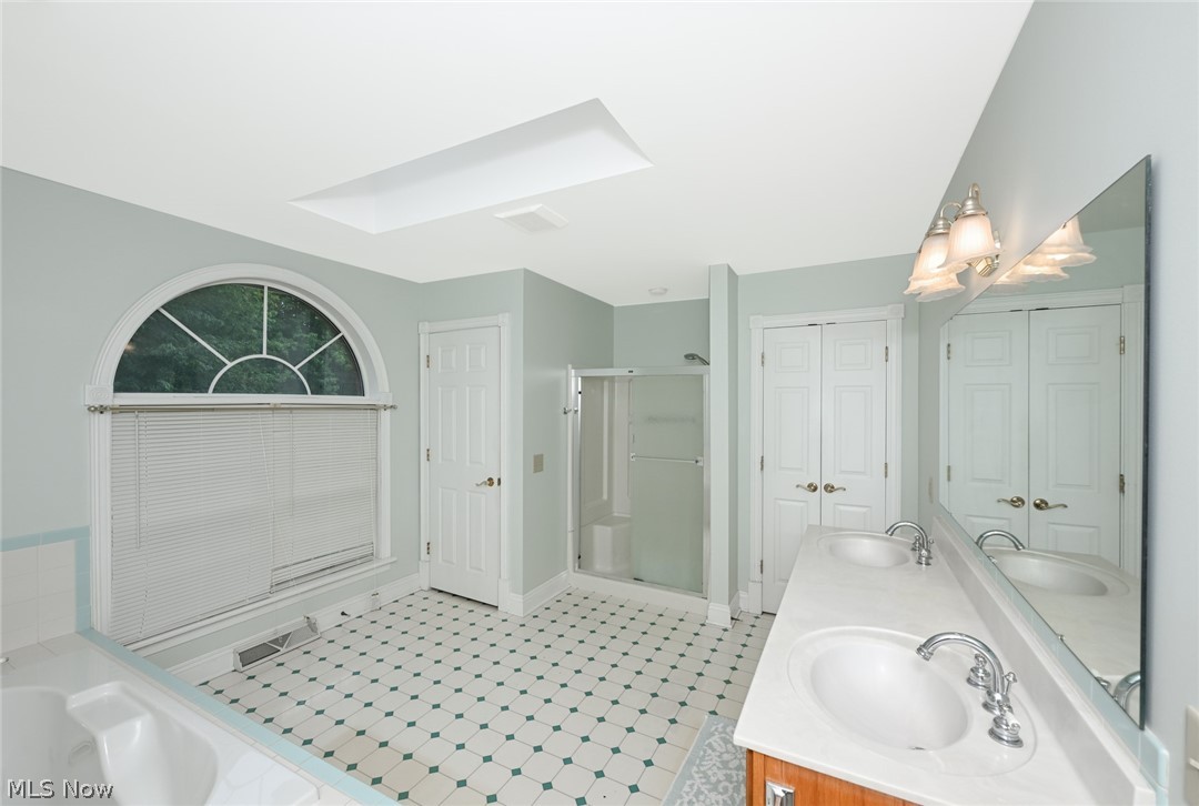 1035 Stratford Place Alliance OH 44601