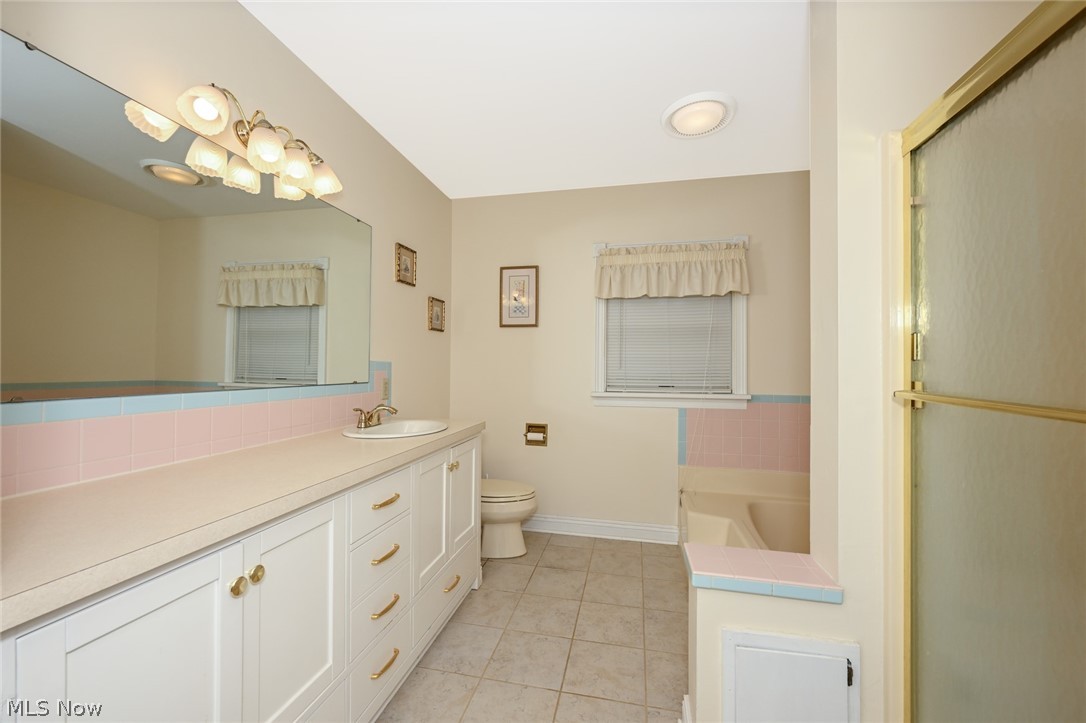 1035 Stratford Place Alliance OH 44601