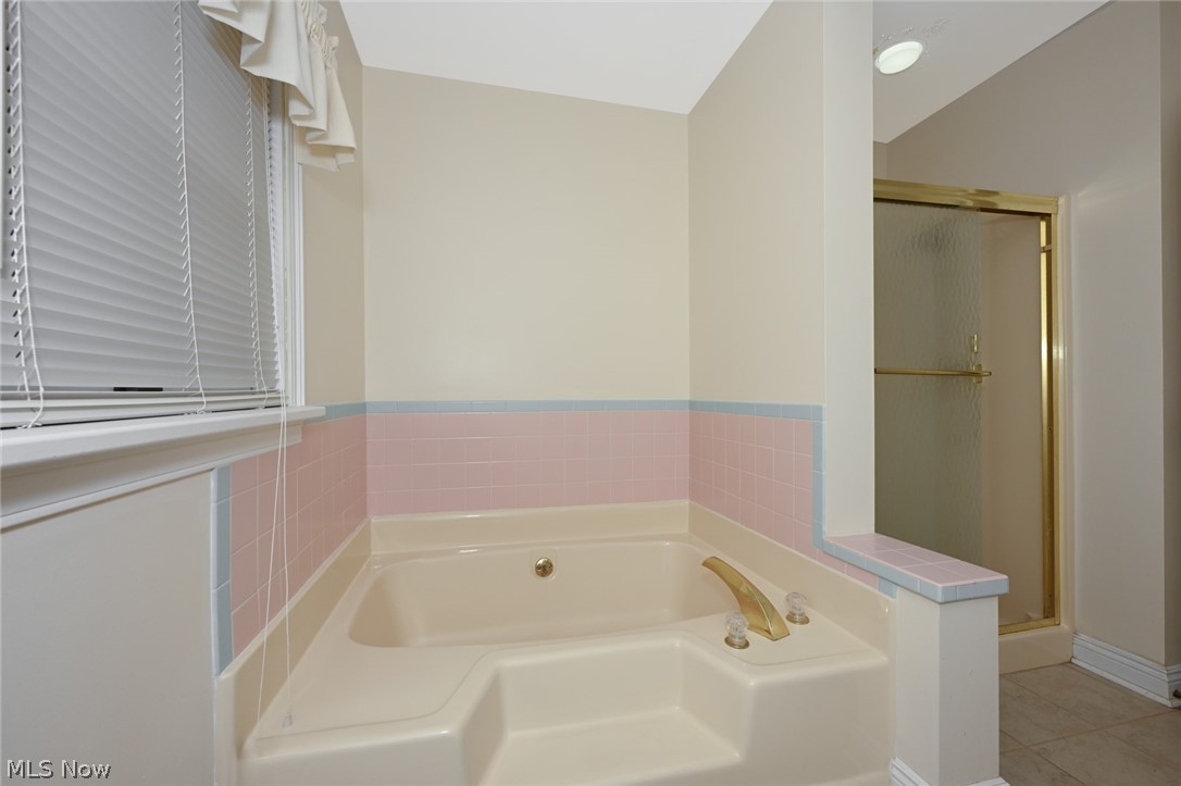 1035 Stratford Place Alliance OH 44601