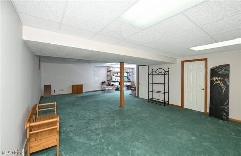 1035 Stratford Place Alliance OH 44601