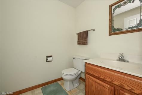 1035 Stratford Place Alliance OH 44601