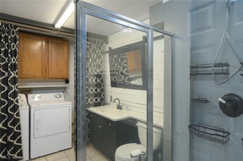204 S Prospect Avenue Hartville OH 44632