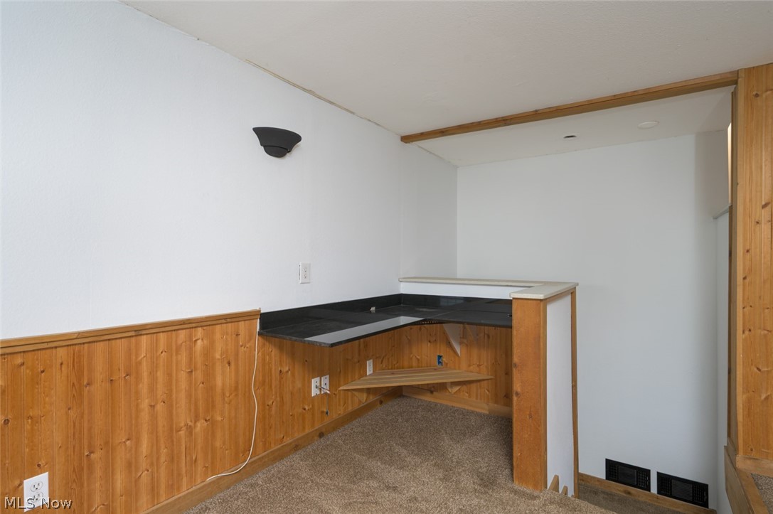 204 S Prospect Avenue Hartville OH 44632