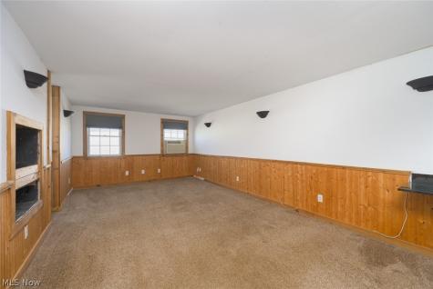 204 S Prospect Avenue Hartville OH 44632