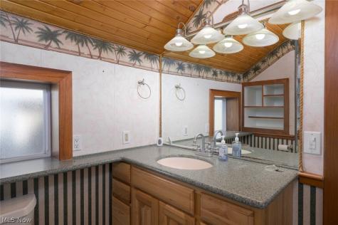204 S Prospect Avenue Hartville OH 44632