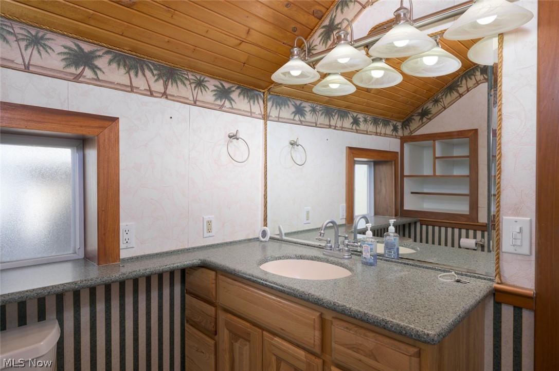 204 S Prospect Avenue Hartville OH 44632