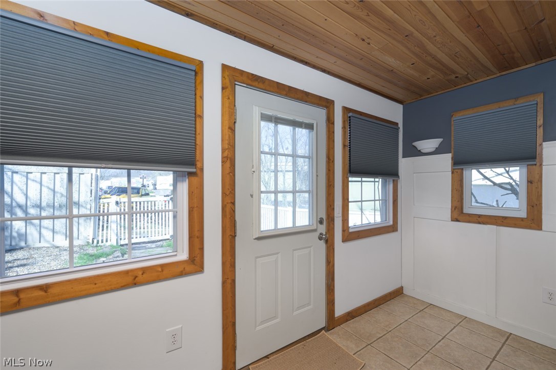 204 S Prospect Avenue Hartville OH 44632