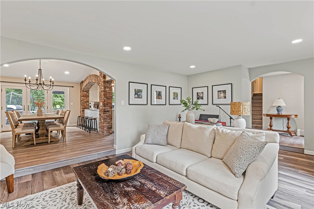 18050 Elliott Drive Chagrin Falls OH 44023