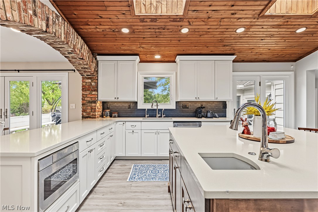 18050 Elliott Drive Chagrin Falls OH 44023
