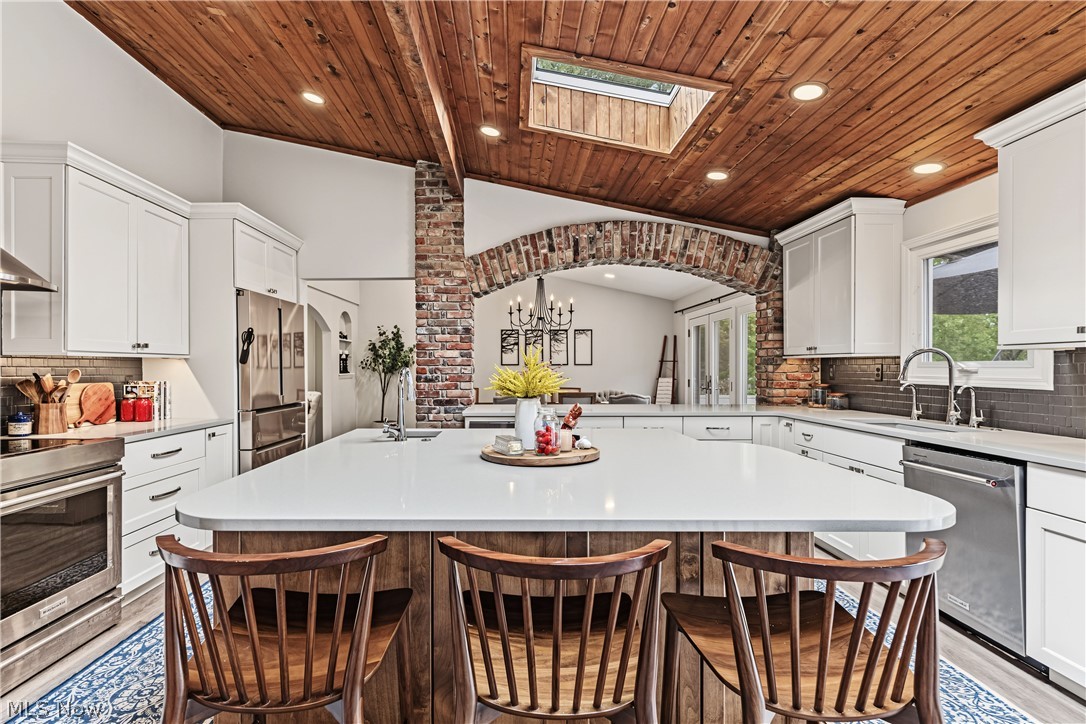 18050 Elliott Drive Chagrin Falls OH 44023