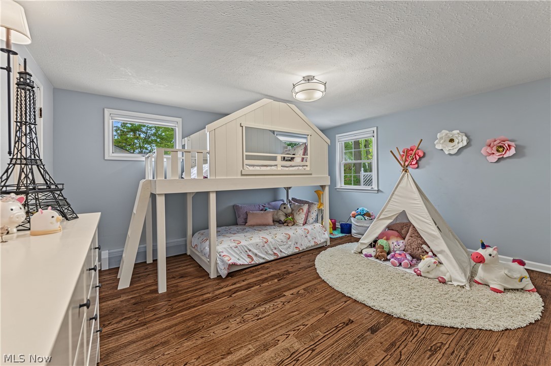 18050 Elliott Drive Chagrin Falls OH 44023