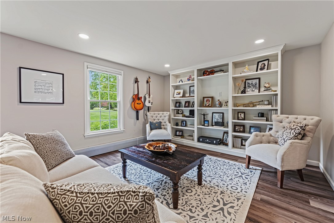 18050 Elliott Drive Chagrin Falls OH 44023
