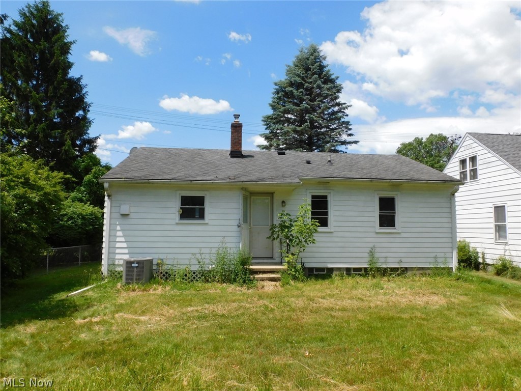 2908 Columbus Avenue Ashtabula OH 44004