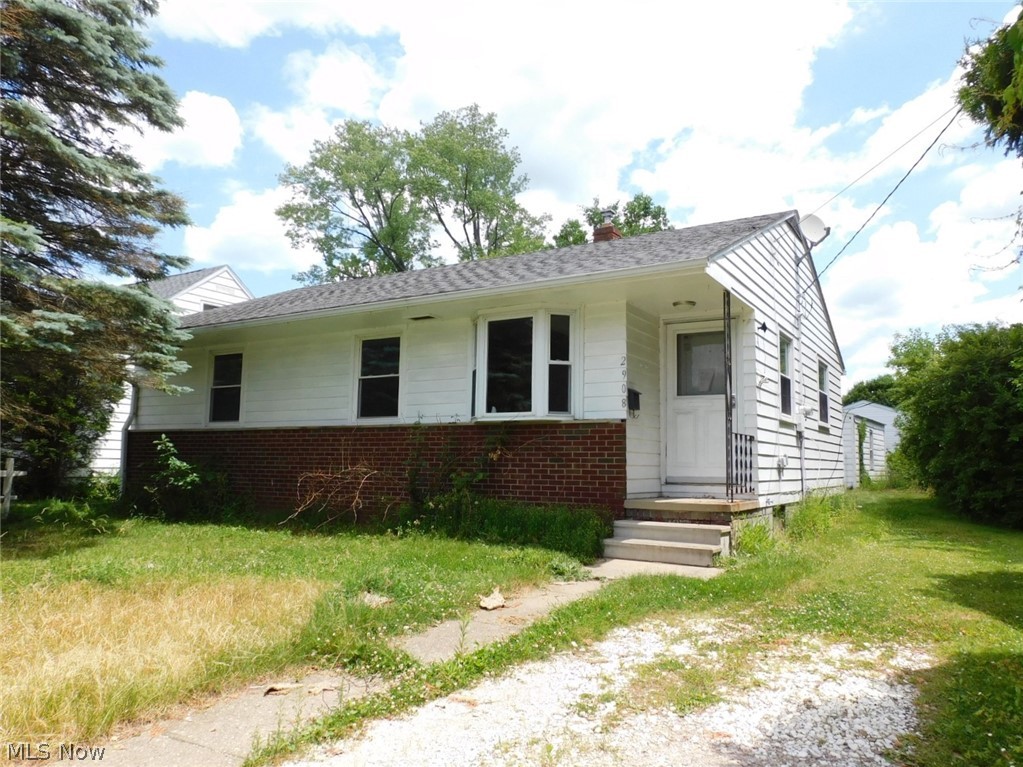 2908 Columbus Avenue Ashtabula OH 44004