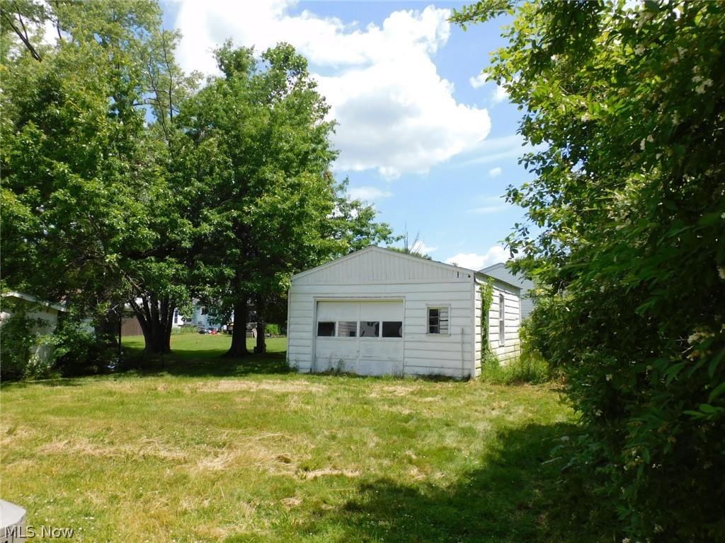 2908 Columbus Avenue Ashtabula OH 44004